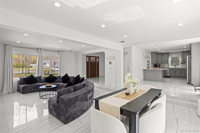 2 Grove Avenue, Coram, NY 11727