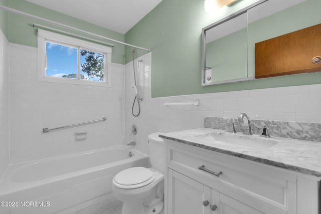 11A Idaho Drive A, Whiting, NJ 08759