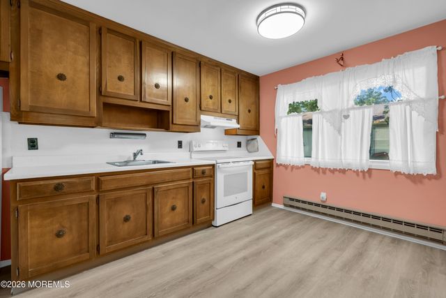 11A Idaho Drive A, Whiting, NJ 08759