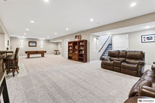 10812 S 176th Street, Omaha, NE 68136