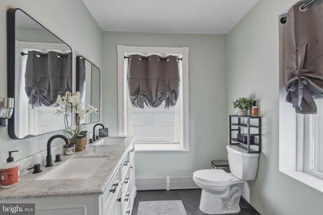 24 ABERDEEN PL, Woodbury, NJ 08096