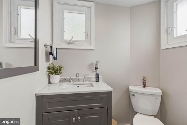 24 ABERDEEN PL, Woodbury, NJ 08096