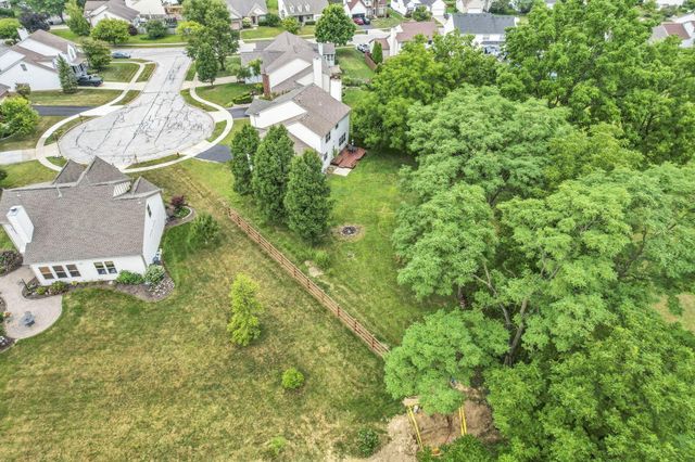 19 Spike Rush Court, Etna, OH 43062