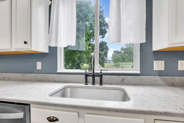 19 Spike Rush Court, Etna, OH 43062