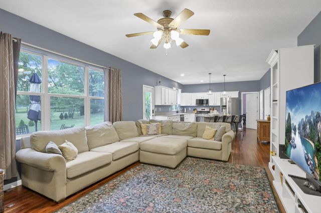 19 Spike Rush Court, Etna, OH 43062