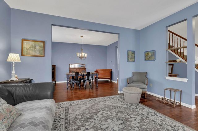 19 Spike Rush Court, Etna, OH 43062