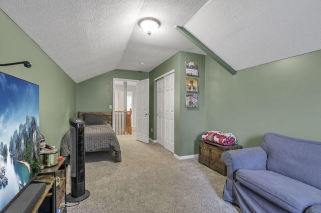 19 Spike Rush Court, Etna, OH 43062