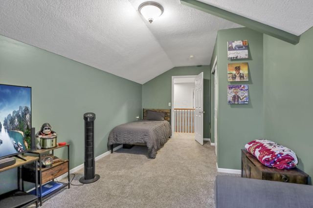 19 Spike Rush Court, Etna, OH 43062