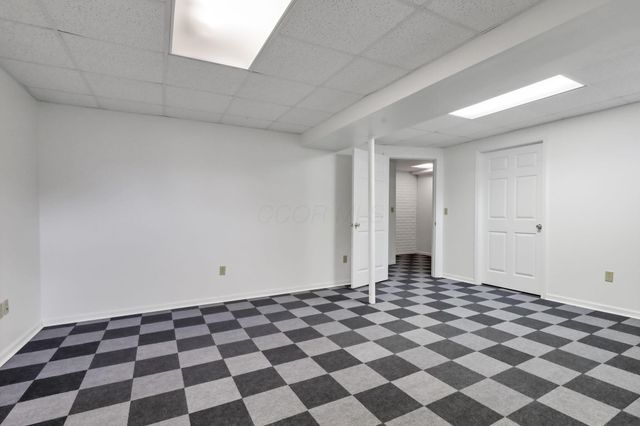 19 Spike Rush Court, Etna, OH 43062