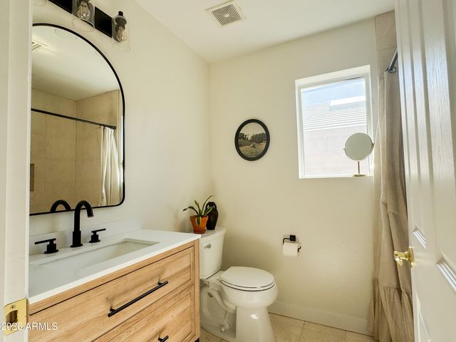 6754 W CARIBBEAN Lane, Peoria, AZ 85381