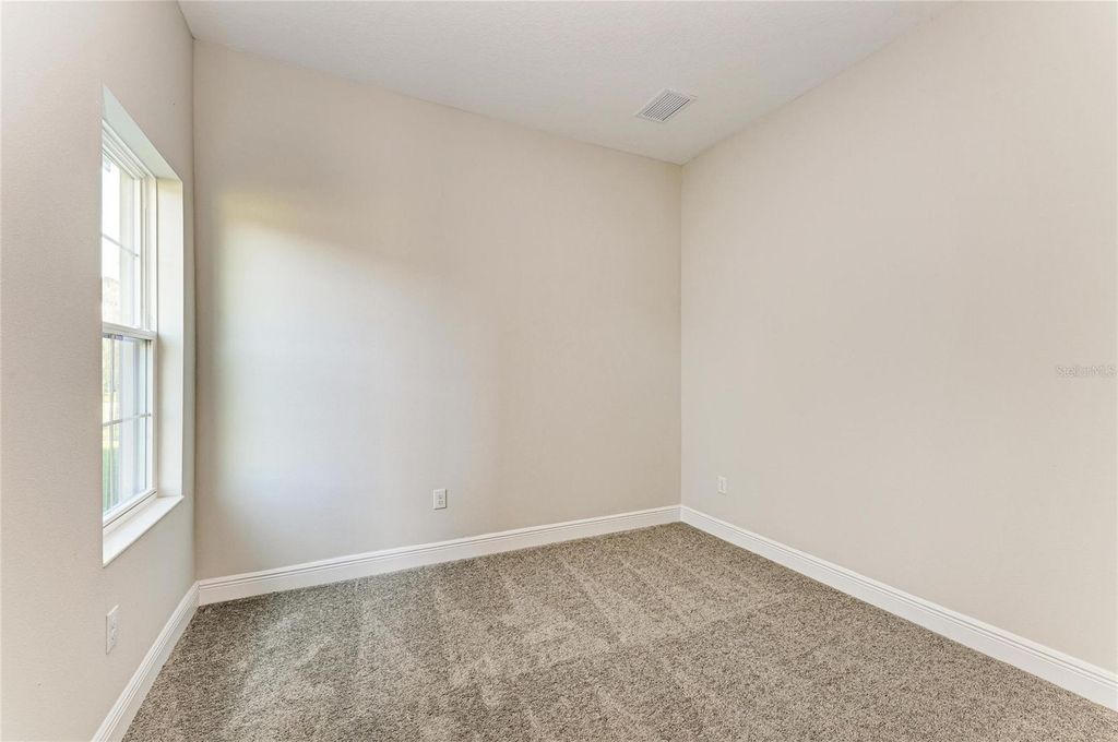 Image 23 of property listing at 13076 HOMESTEAD LANE, Parrish, FL 34219