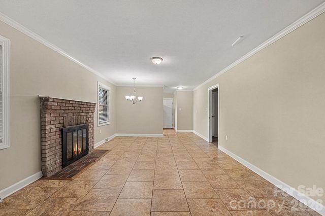 1204 Fulton Drive, Statesville, NC 28677
