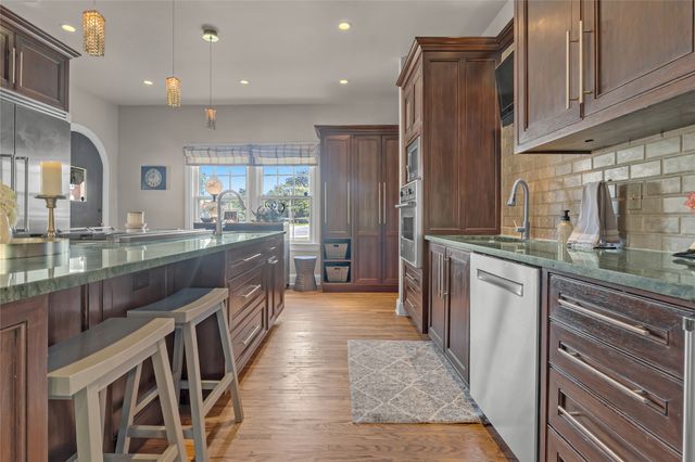 2106 S Saint Louis Avenue, Tulsa, OK 74114