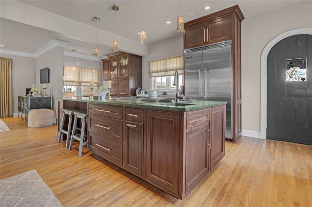 2106 S Saint Louis Avenue, Tulsa, OK 74114