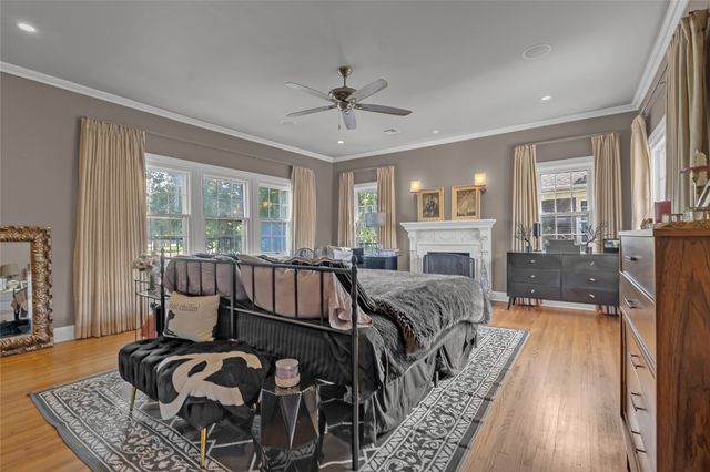 2106 S Saint Louis Avenue, Tulsa, OK 74114