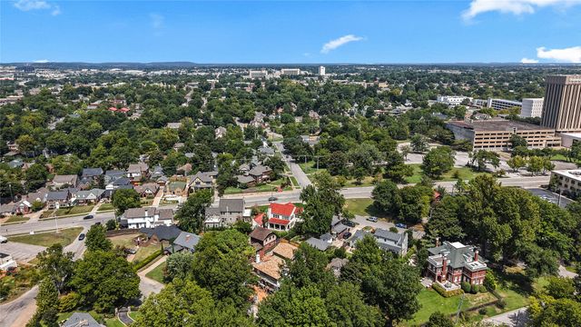 2106 S Saint Louis Avenue, Tulsa, OK 74114