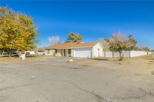 41136 174th East, Lancaster, CA 93535