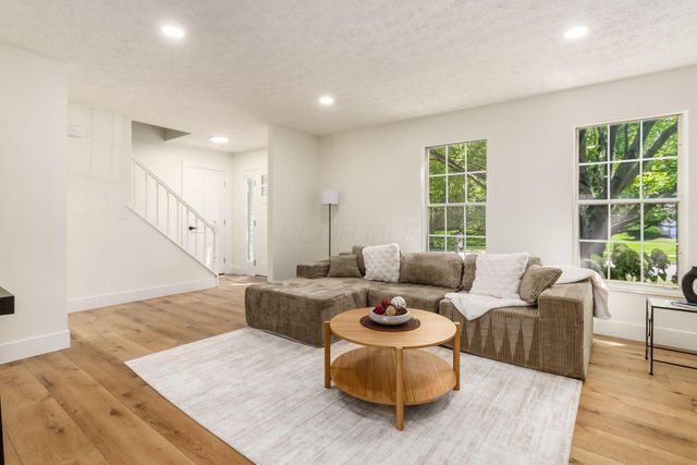 3939 Sleaford Avenue, Columbus, OH 43230