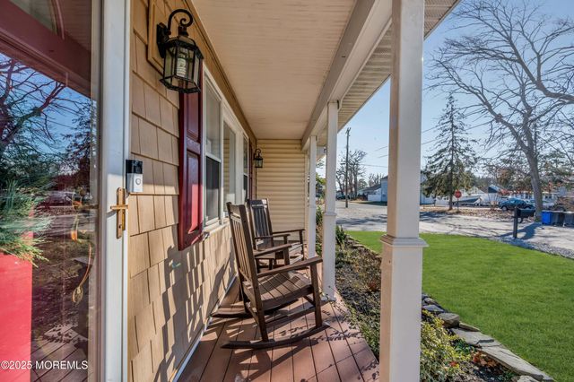 520 Windsor Street, Forked River, NJ 08731