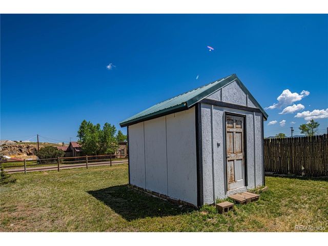 802 Ohio St, Silver Cliff, CO 81252