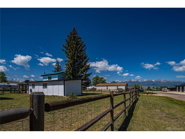 802 Ohio St, Silver Cliff, CO 81252