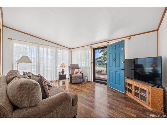 802 Ohio St, Silver Cliff, CO 81252