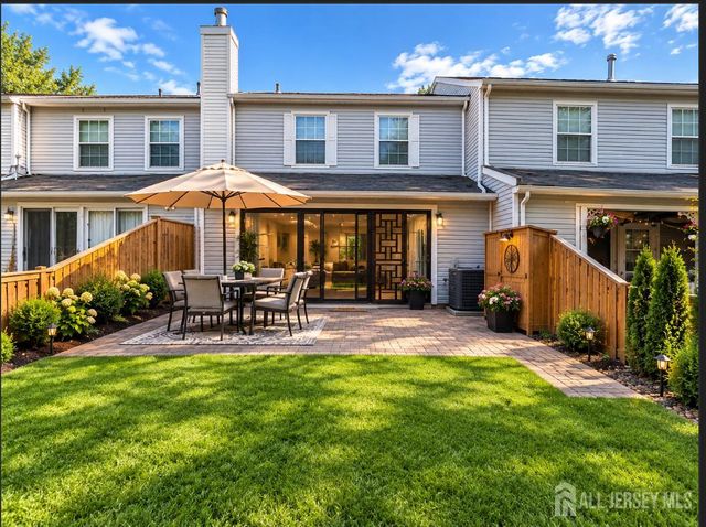 9 Lawry Court, East Brunswick, NJ 08816