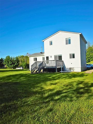240 S Shirley Street, Pontiac, MI 48342