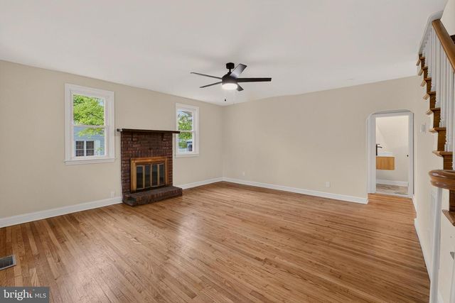 39 ELM AVE, Pitman, NJ 08071