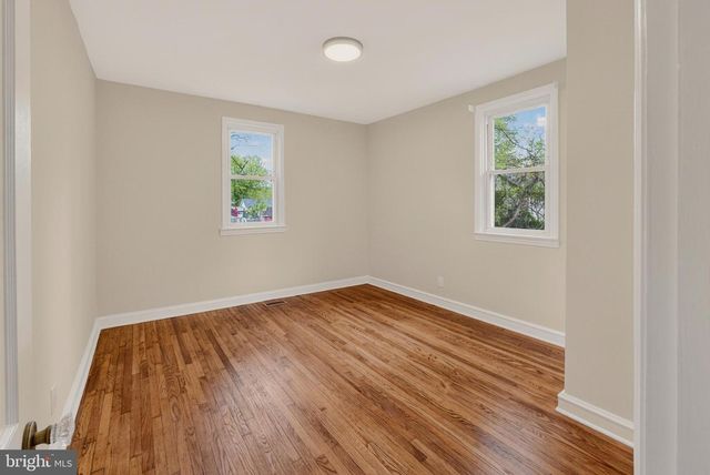 39 ELM AVE, Pitman, NJ 08071