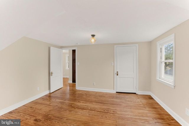 39 ELM AVE, Pitman, NJ 08071