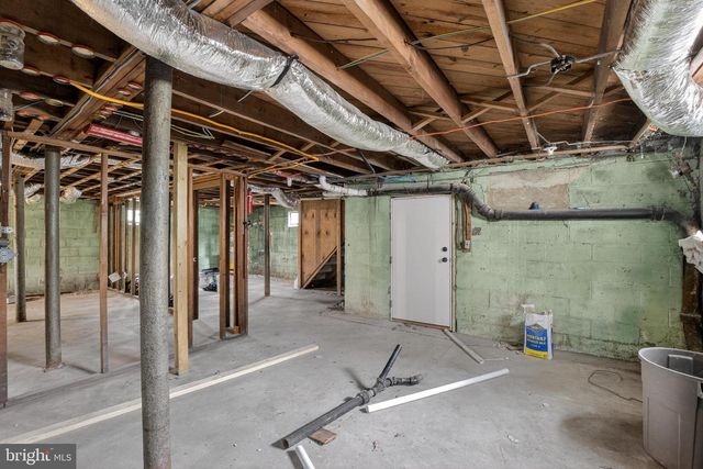 39 ELM AVE, Pitman, NJ 08071