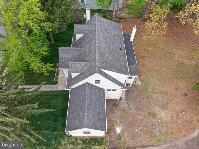 39 ELM AVE, Pitman, NJ 08071