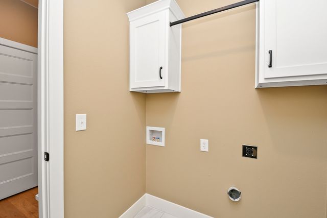 648 Panorama Drive, Cape Fair, MO 65624