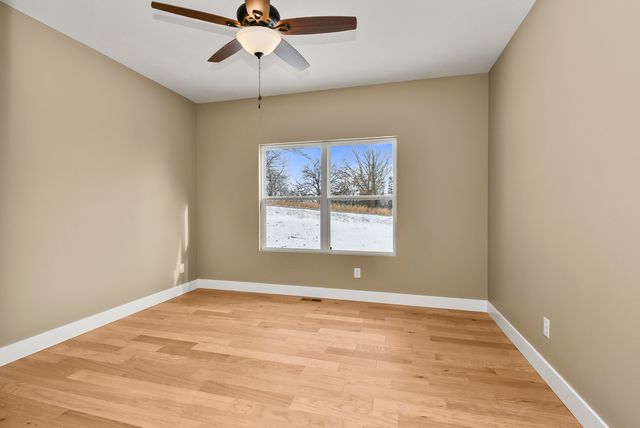 648 Panorama Drive, Cape Fair, MO 65624