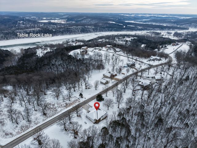 648 Panorama Drive, Cape Fair, MO 65624