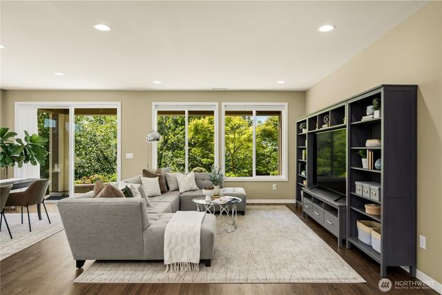 14824 179th Avenue E, Bonney Lake, WA 98391