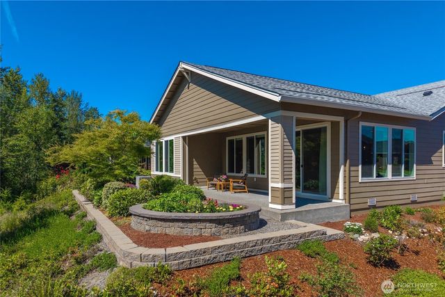 14824 179th Avenue E, Bonney Lake, WA 98391