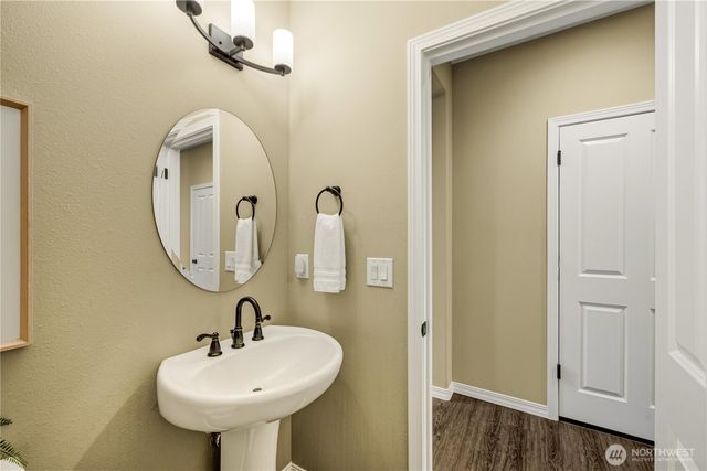 14824 179th Avenue E, Bonney Lake, WA 98391