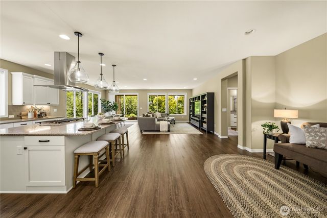 14824 179th Avenue E, Bonney Lake, WA 98391