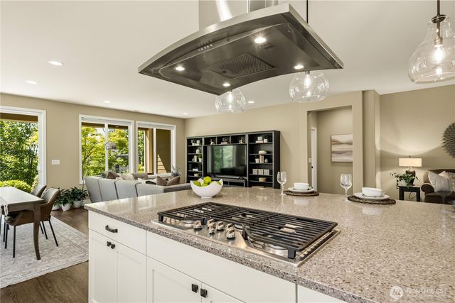 14824 179th Avenue E, Bonney Lake, WA 98391