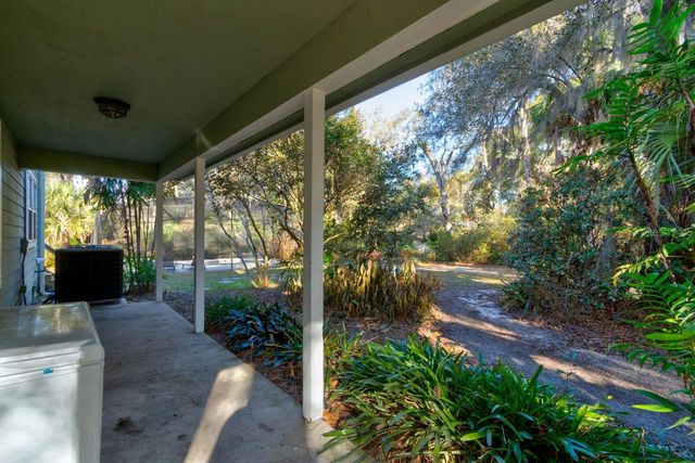 2090 STONE ROAD, Deland, FL 32720