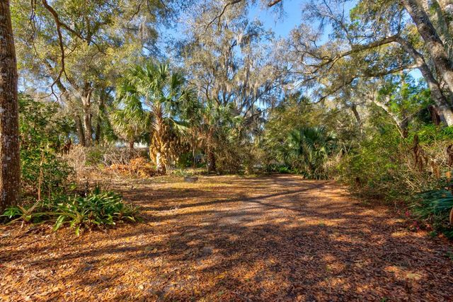 2090 STONE ROAD, Deland, FL 32720