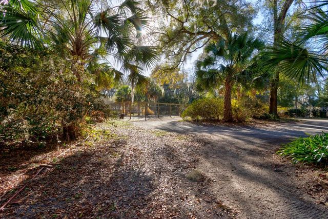 2090 STONE ROAD, Deland, FL 32720