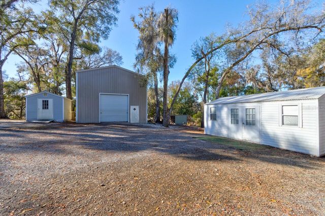 2090 STONE ROAD, Deland, FL 32720