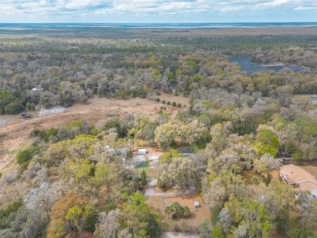 2090 STONE ROAD, Deland, FL 32720