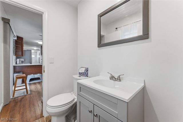 7185 Lake Shore Boulevard, Mentor, OH 44060