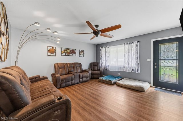 7185 Lake Shore Boulevard, Mentor, OH 44060