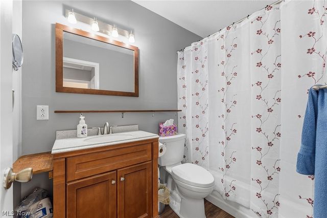 7185 Lake Shore Boulevard, Mentor, OH 44060