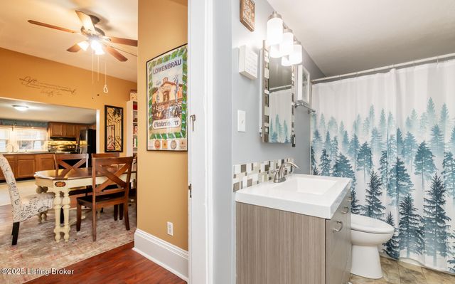 10101 Snively Ave, Jeffersontown, KY 40299